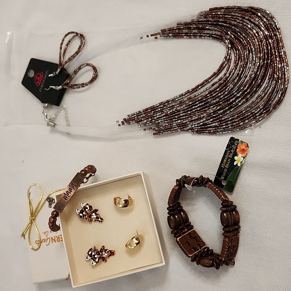 Beaded Paparrazi Set,Goldtone hoop& Betsey Johnson Cat Earrings,Wooden Bracelet